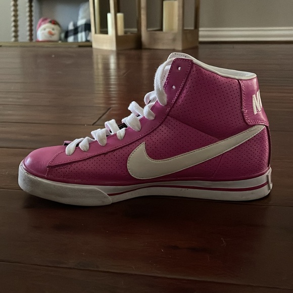Nike High Tops - Picture 3 of 5